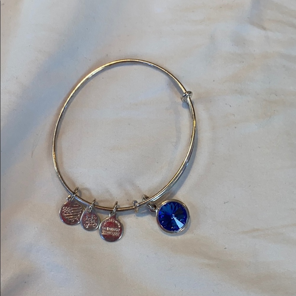alex and anni september birthstone bracelet